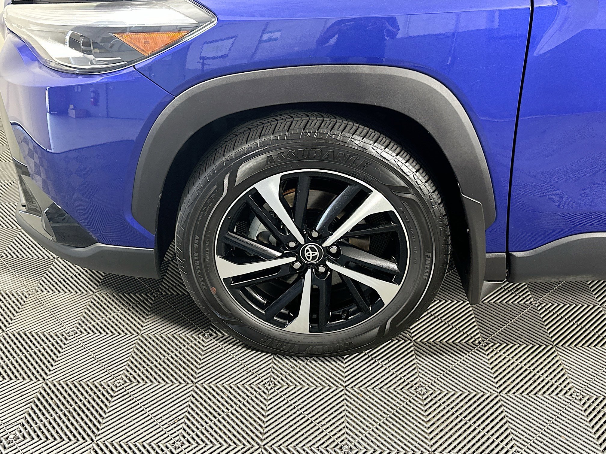 Used 2025 Blue Toyota Hybrid XSE image 11