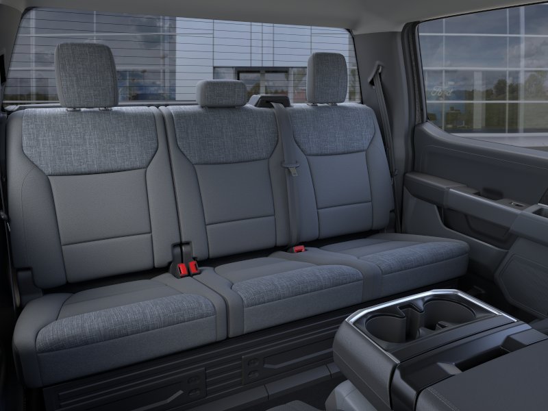 New 2026 Carbonized Gray Metallic Ford XLT image 11