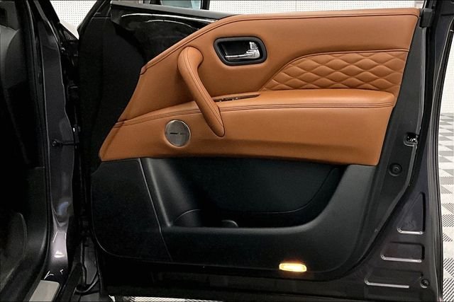 Used 2022 Anthracite Gray INFINITI Sensory image 23