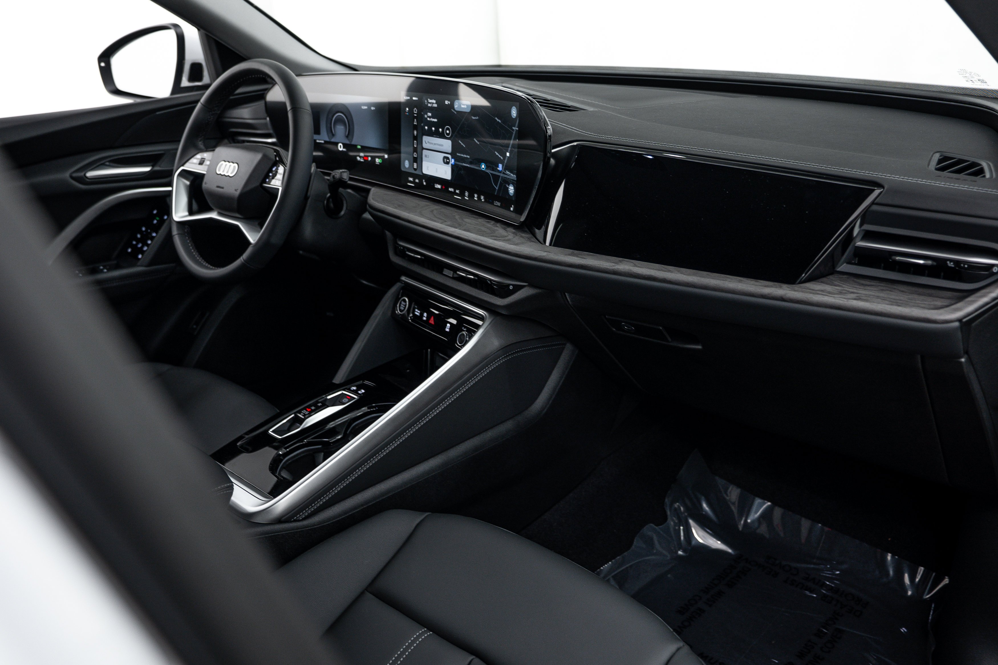 New 2026 Glacier White Audi Premium image 8