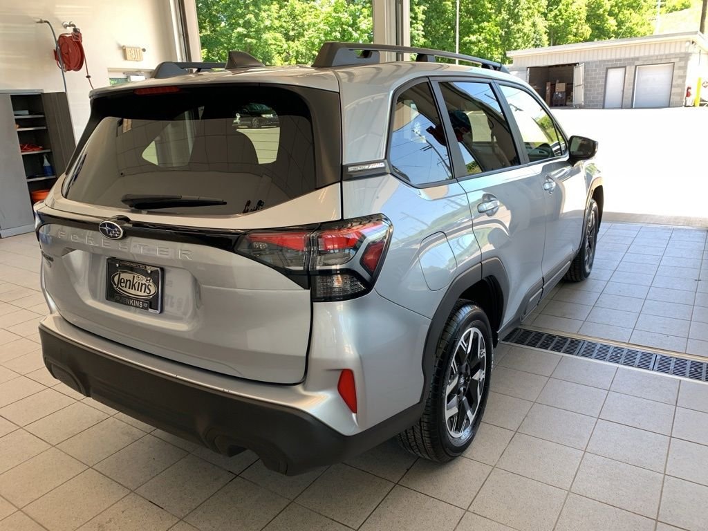 Used 2025 Silver Subaru Premium image 10