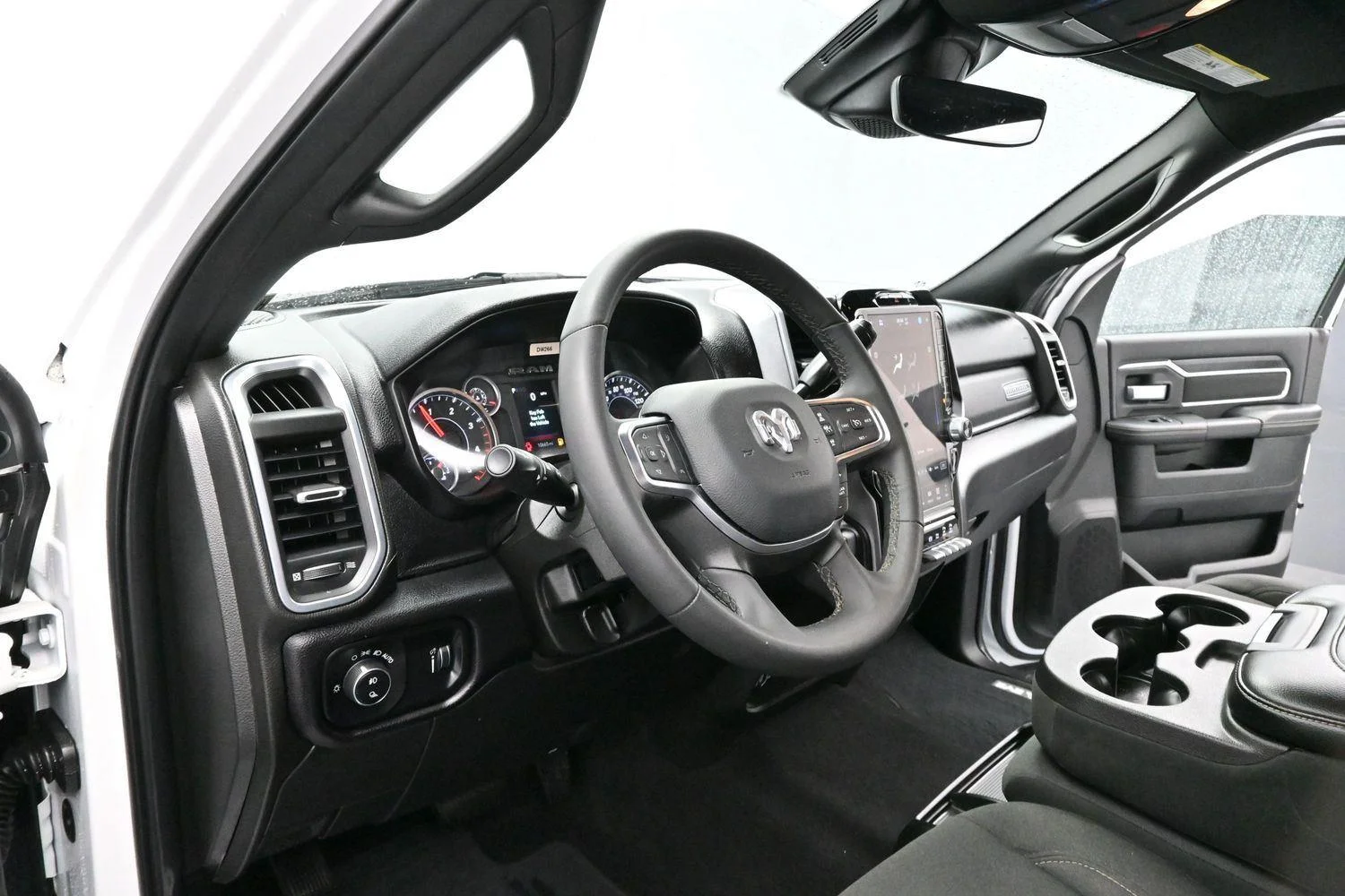 Used 2025 White Ram Big Horn image 12