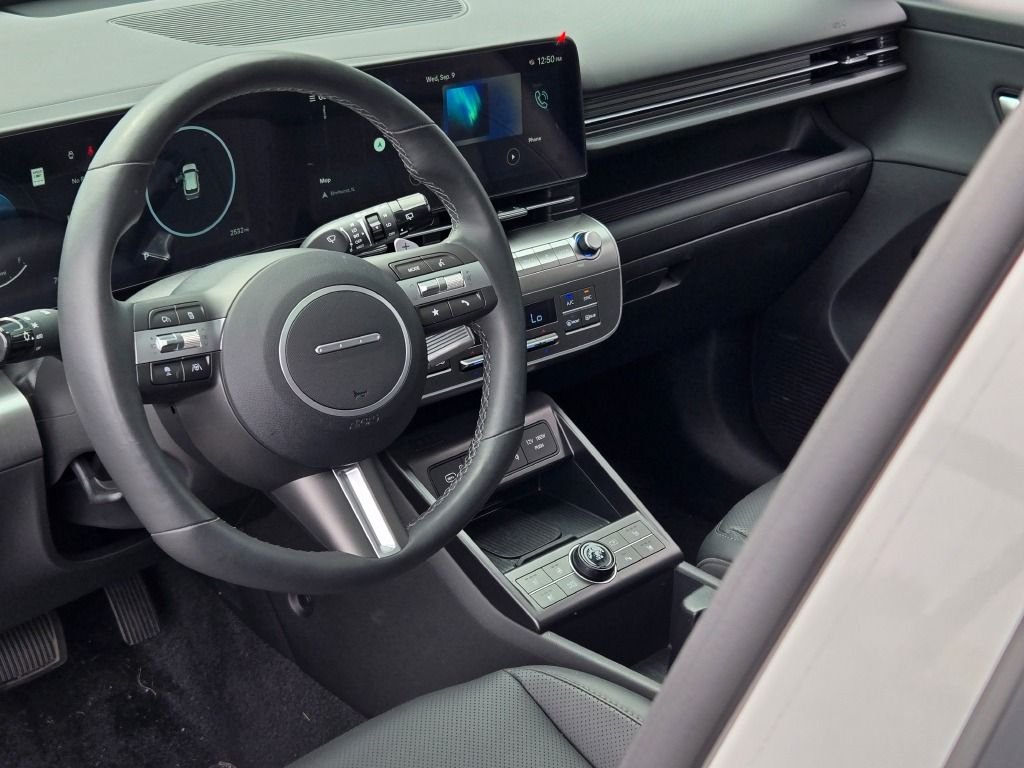 Used 2026 Cyber Gray Metallic Hyundai Limited image 23