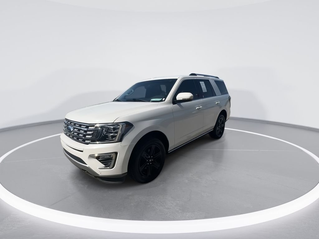 Used 2020 White Ford Limited image 4