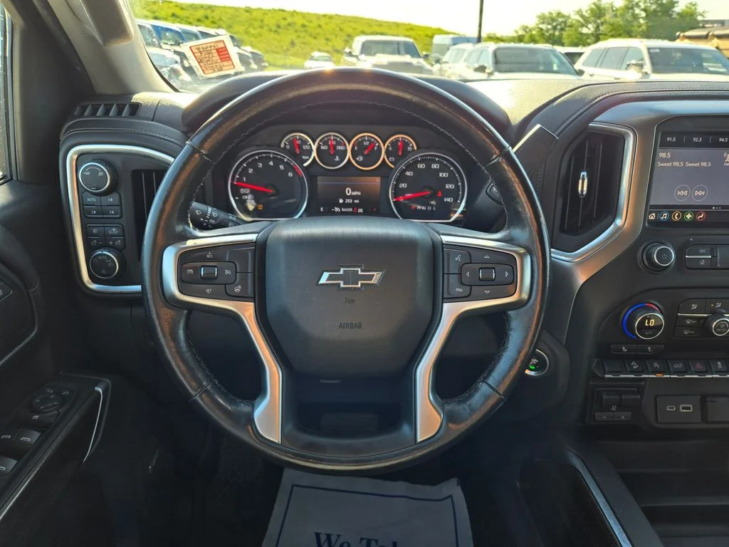 Used 2019 White Chevrolet LT Trail Boss image 21