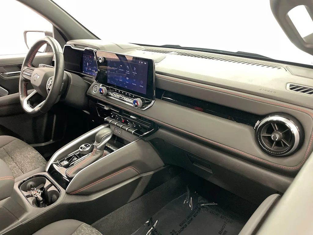 Used 2025 Sterling Gray Metallic Chevrolet Z71 image 29