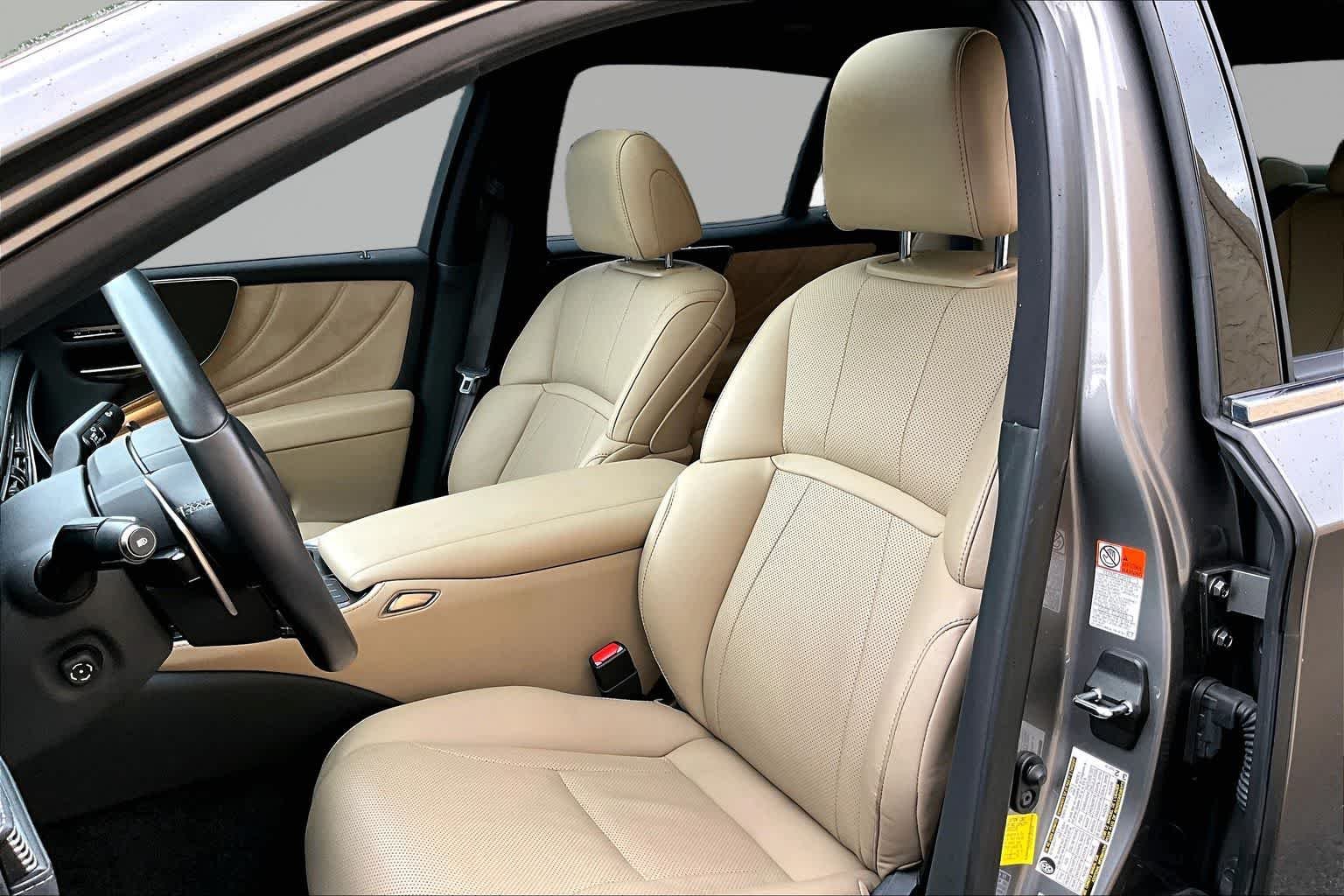 Used 2022 Manganese Luster Lexus  image 8