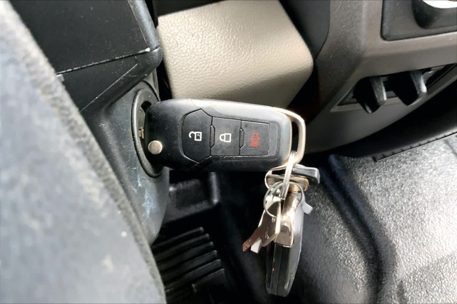 Used 2021 Oxford White Ford XL image 13