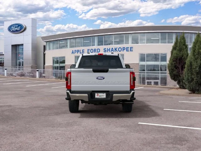 New 2027 White Ford XLT image 7
