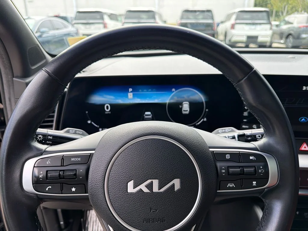 2023 Kia Sportage SX - Photo 19