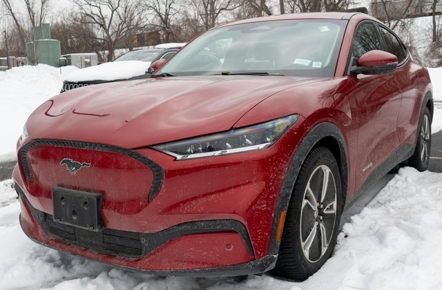 2022 Ford Mustang Mach-E Select AWD