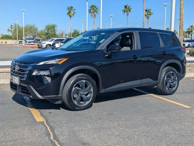 2025 Nissan Rogue SV