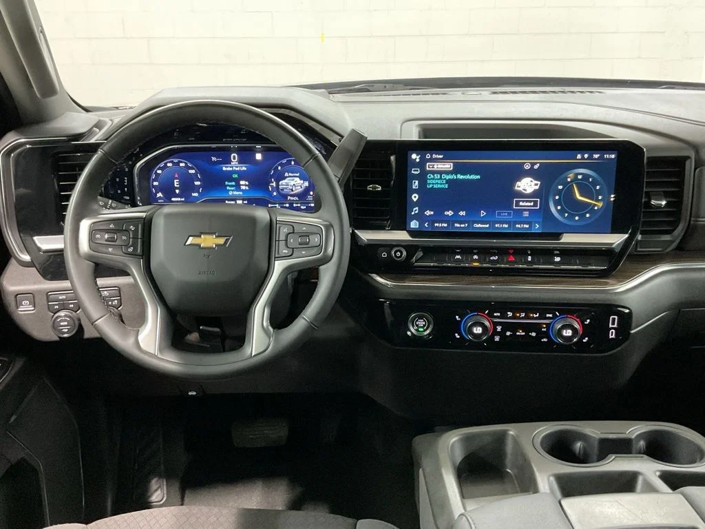 Used 2023 Bronze Metallic Chevrolet LT image 8