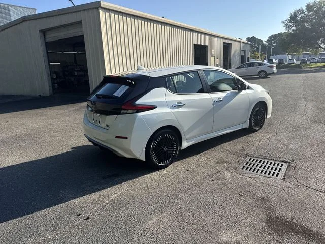 Used 2024 White Nissan SV Plus image 5