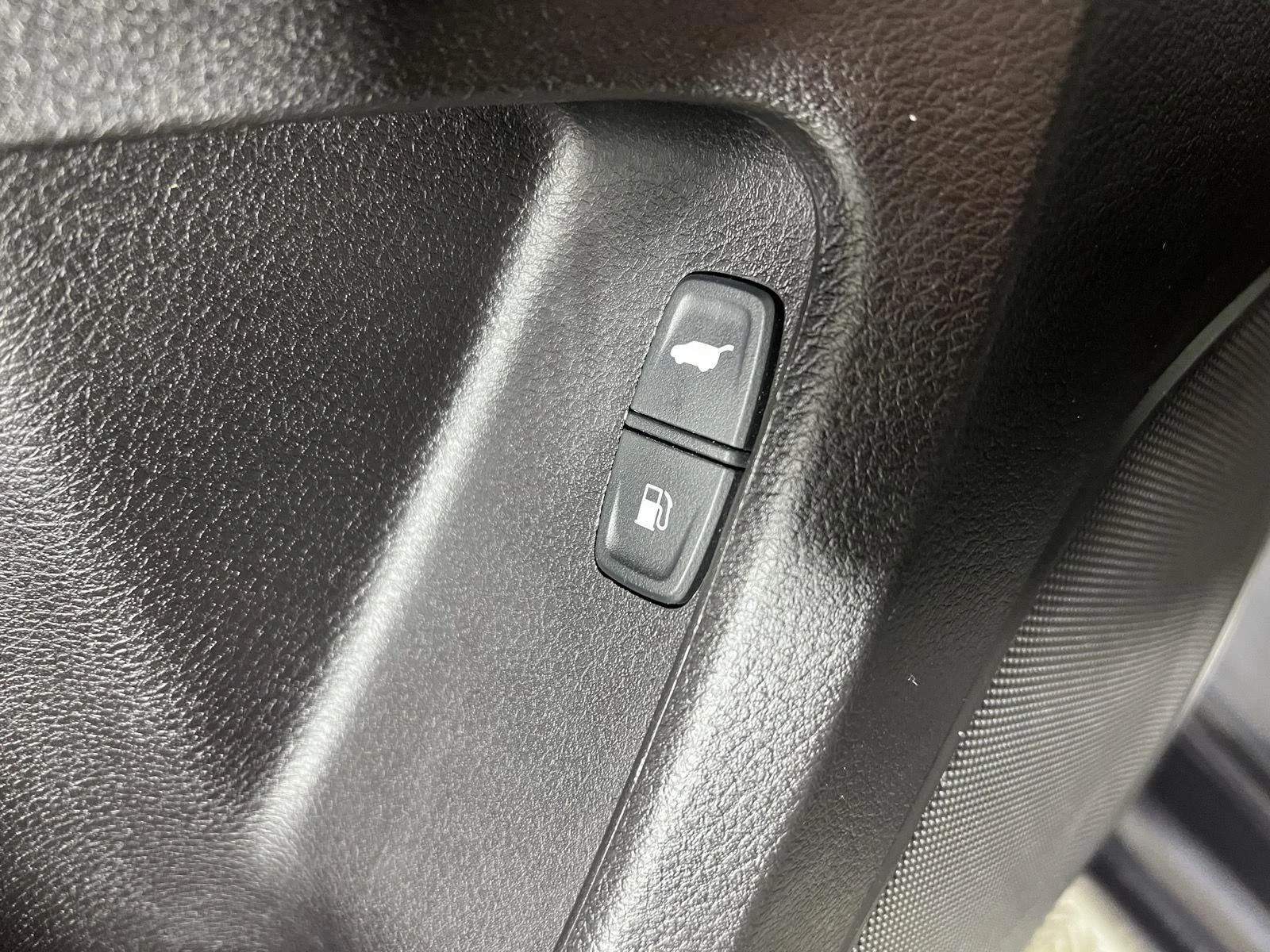 Used 2019 Gunmetal Metallic Acura SH-AWD w/Advance w/RES image 21