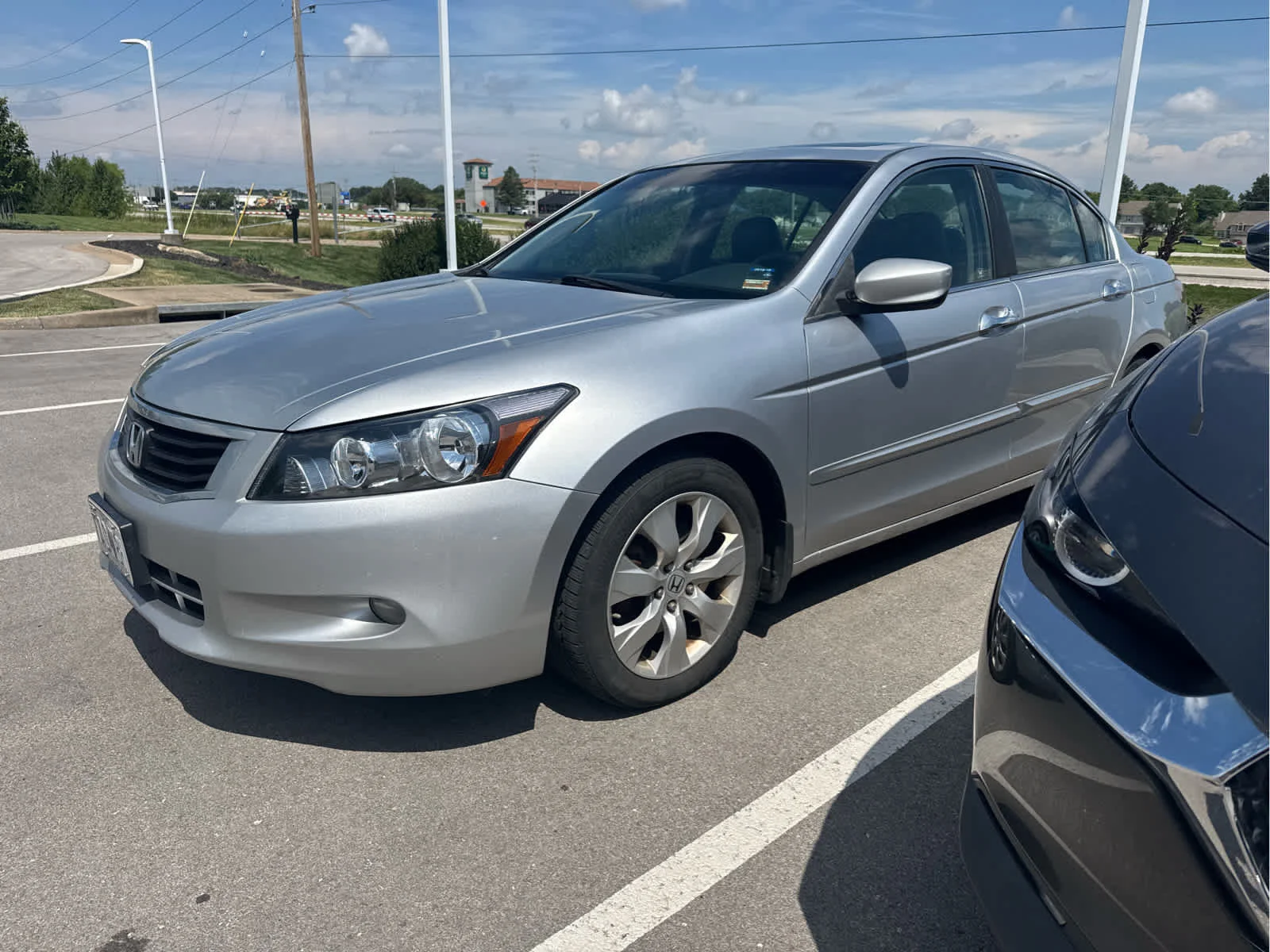 Used 2009 Honda Accord EX-L with VIN 1HGCP36879A008158 for sale in Kansas City