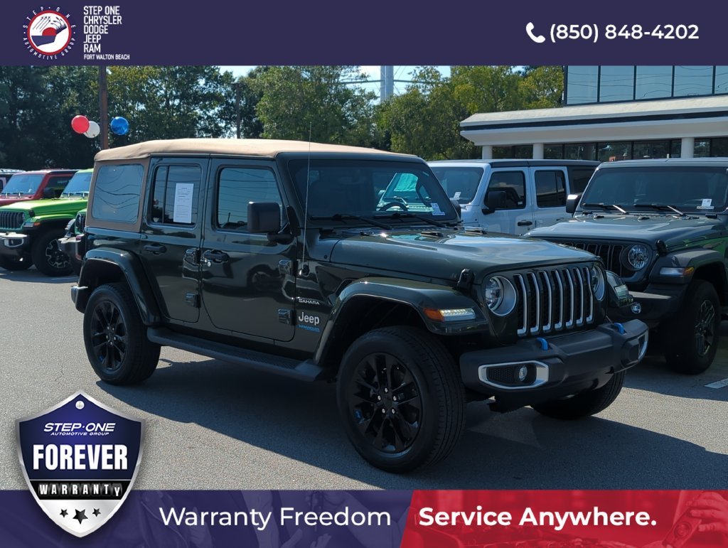 Used 2022 Green Jeep Unlimited Sahara 4xe image 8