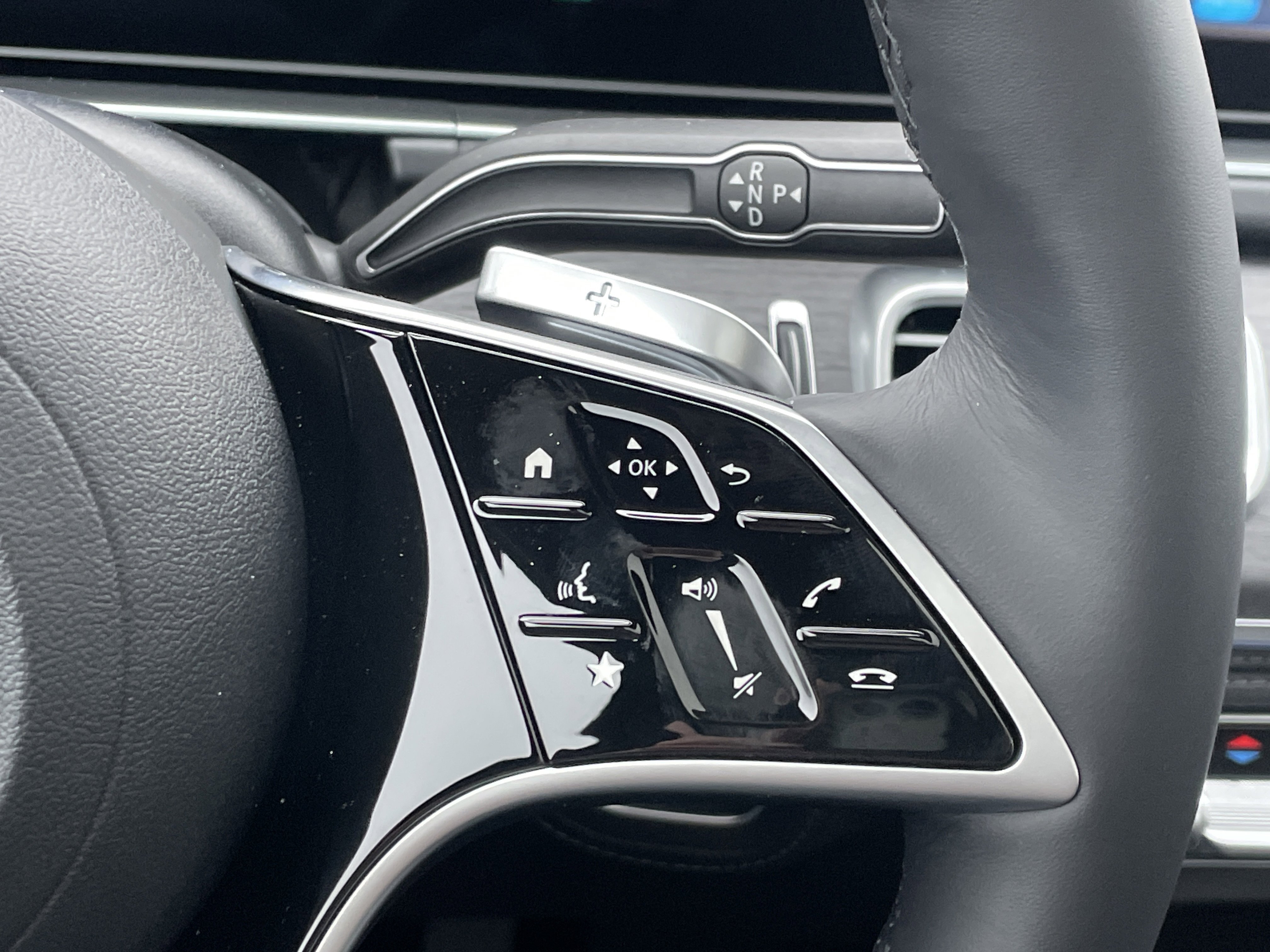 New 2026 Obsidian Black Metallic Mercedes-Benz GLE 580 4MATIC® SUV image 26