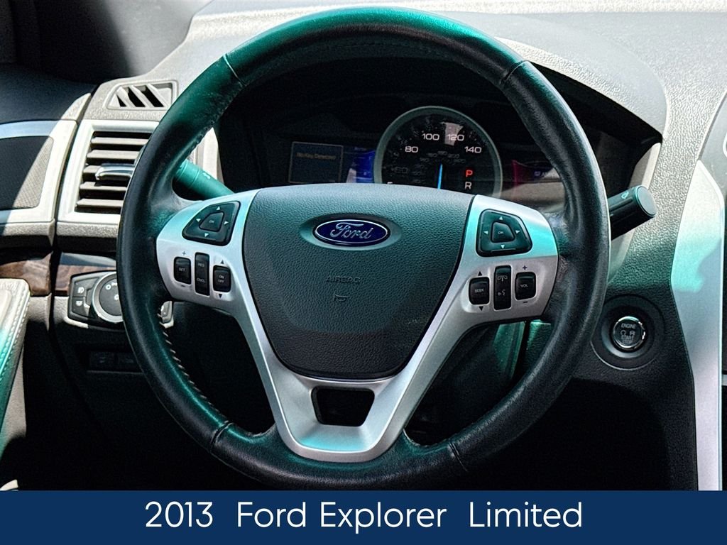 Used 2013 White Ford Limited image 28