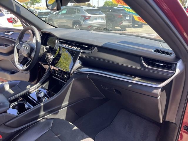 2023 Jeep Grand Cherokee Altitude - Photo 27