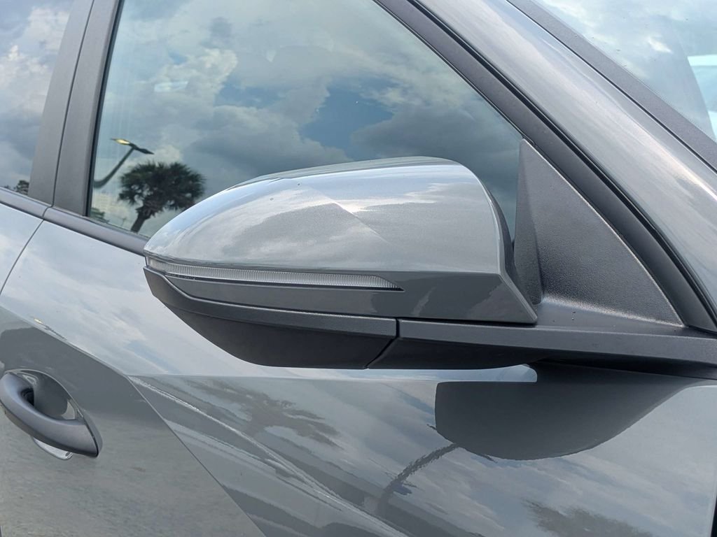 Used 2024 Gray Hyundai SEL image 10