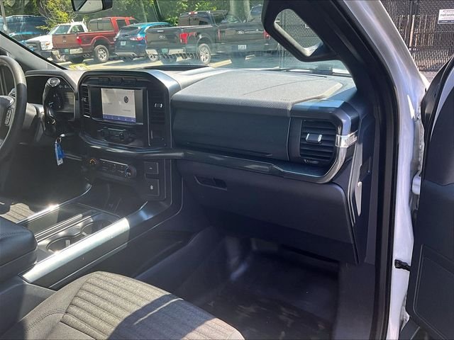 Used 2021 White Ford XL image 17