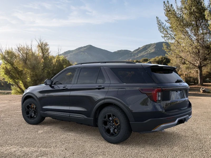 New 2026 Agate Black Metallic Ford Tremor® image 5