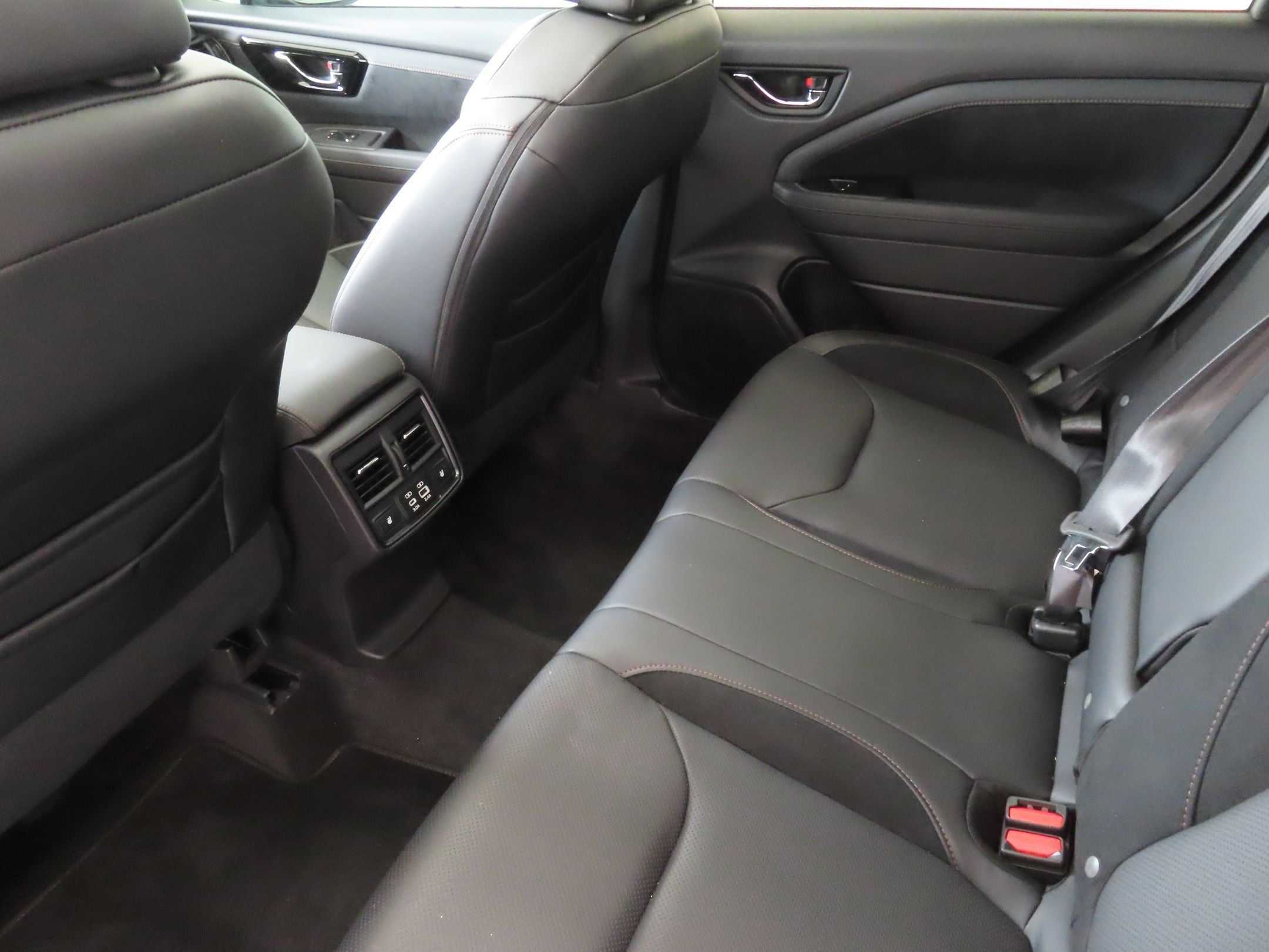 Used 2026 Black Subaru Touring image 23