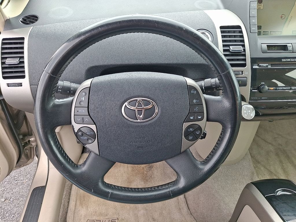 Used 2009 Beige Toyota  image 16
