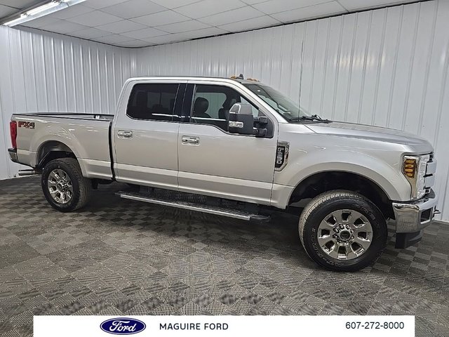 2019 Ford F-250SD 2019 Ford F-250SD Lariat 4D Crew Cab