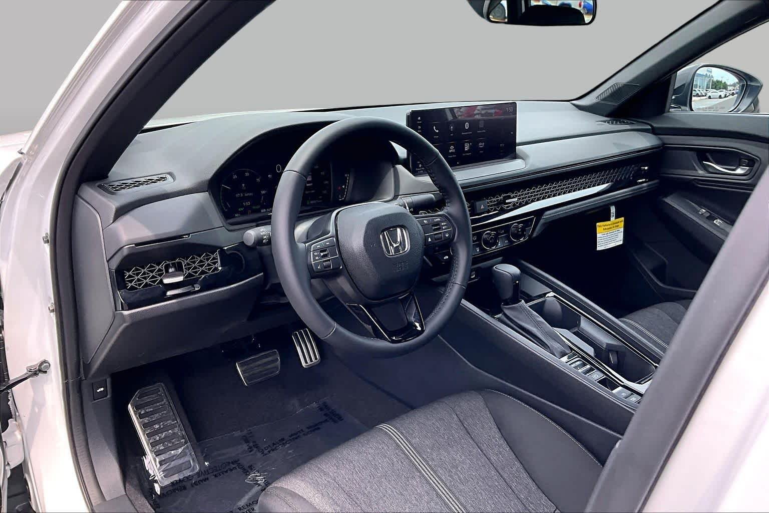 2026 Honda Accord Hybrid Sport - Photo 18