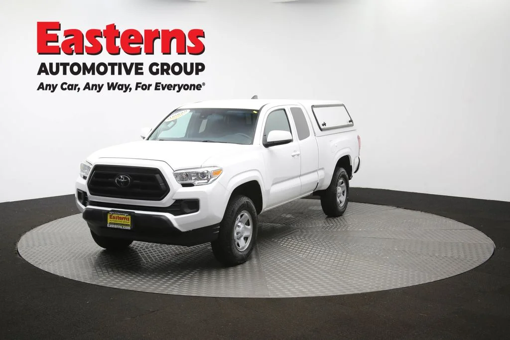 Used 2020 White Toyota SR image 51