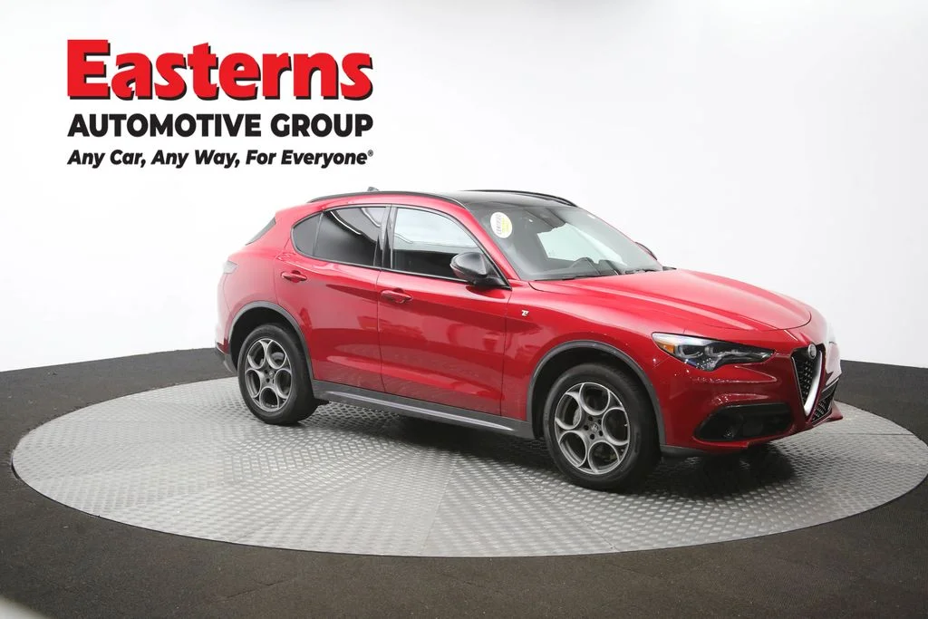 Used 2024 Red Alfa Romeo Ti image 49