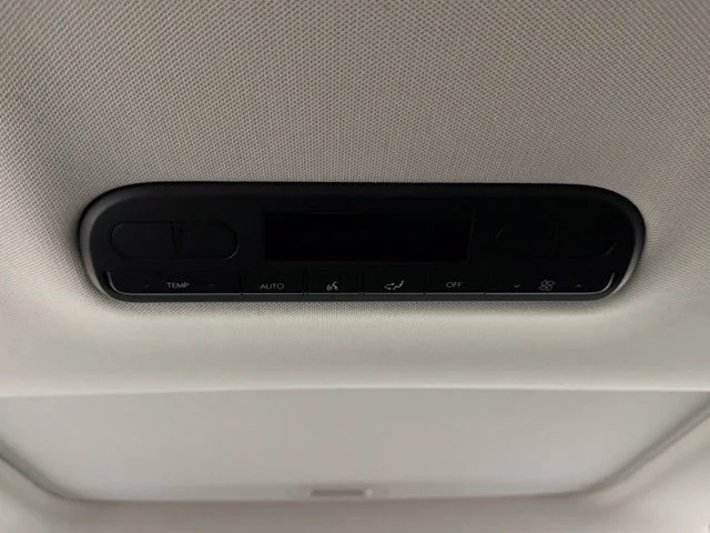 Used 2026 Red Hyundai SEL Convenience image 33