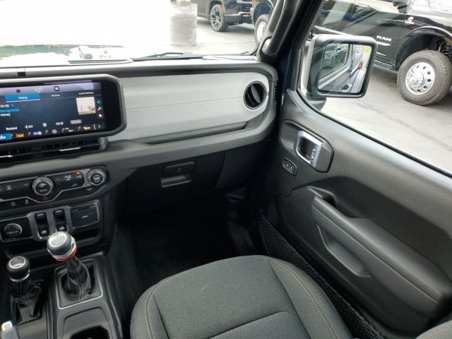 Used 2025 Blue Jeep Sport image 16