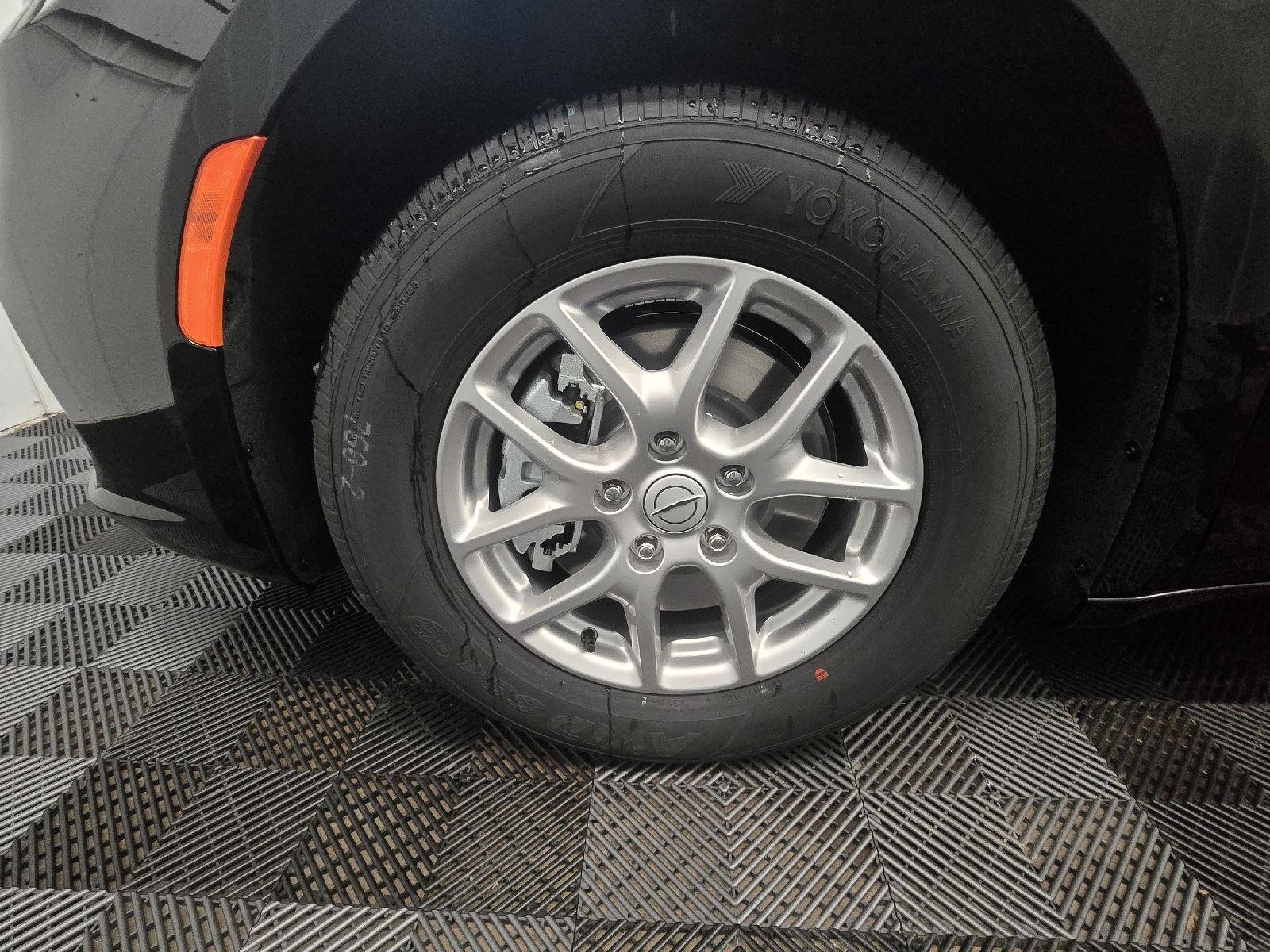 2026 Chrysler Pacifica Select - Photo 51