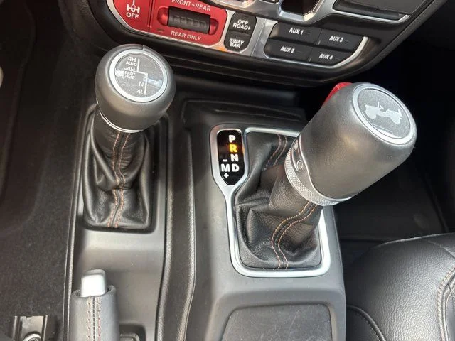 Used 2022 White Jeep Unlimited Rubicon 392 image 39