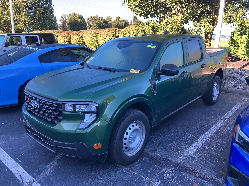 Used 2025 Eruption Green Ford XL image 3