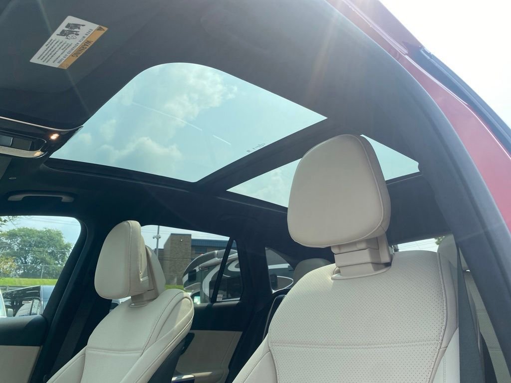 Certified Used 2026 Red Mercedes-Benz GLC 300 image 21