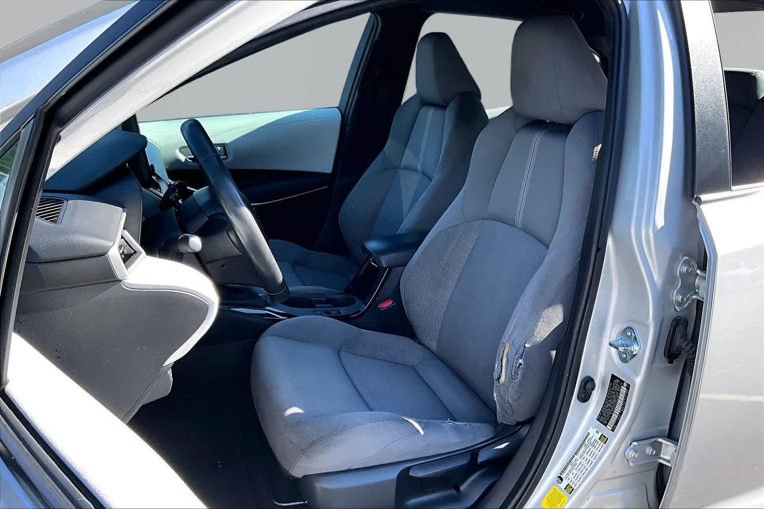 Used 2025 Classic Silver Metallic Toyota SE image 8