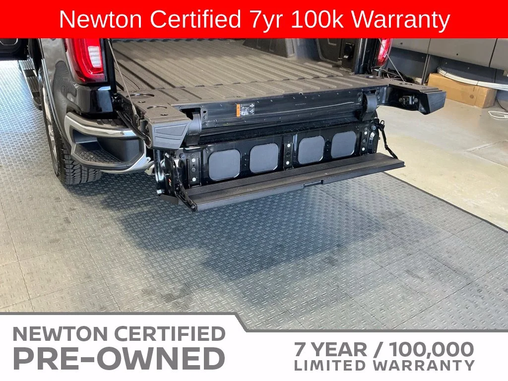 Certified Used 2026 Onyx Black GMC SLT image 22