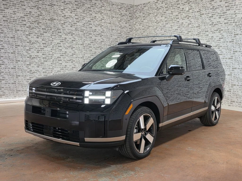 New 2026 Phantom Black Hyundai Limited image 3