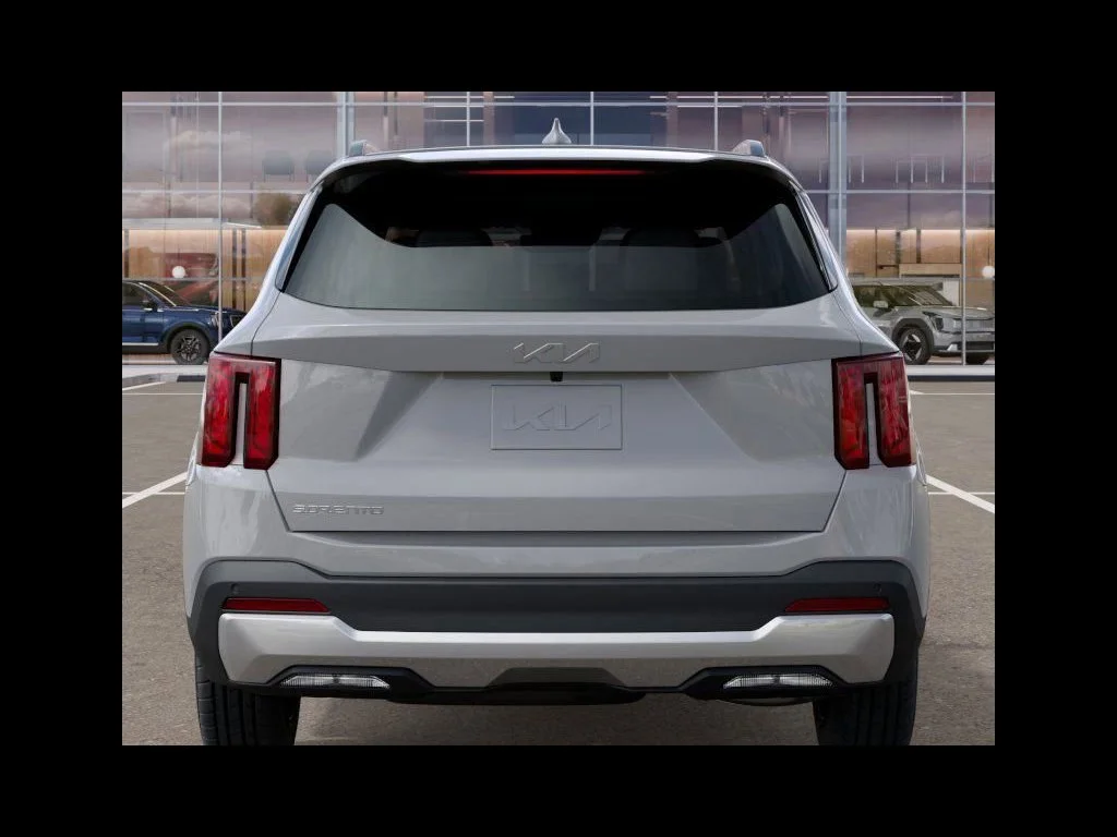 New 2026 Wolf Gray Kia S image 13