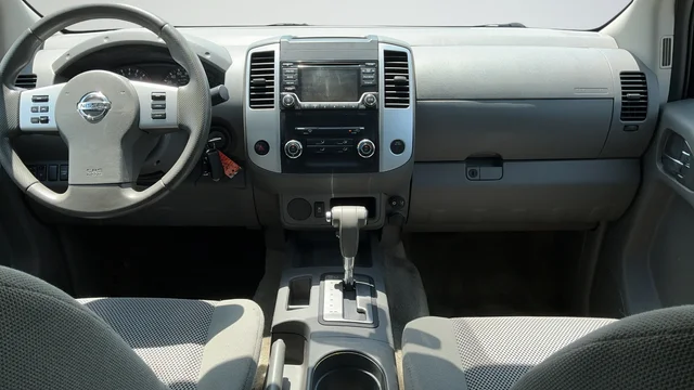 Used 2018 Gray Nissan SV image 16
