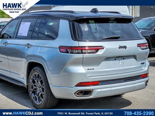 Certified Used 2024 Silver Jeep Summit image 6
