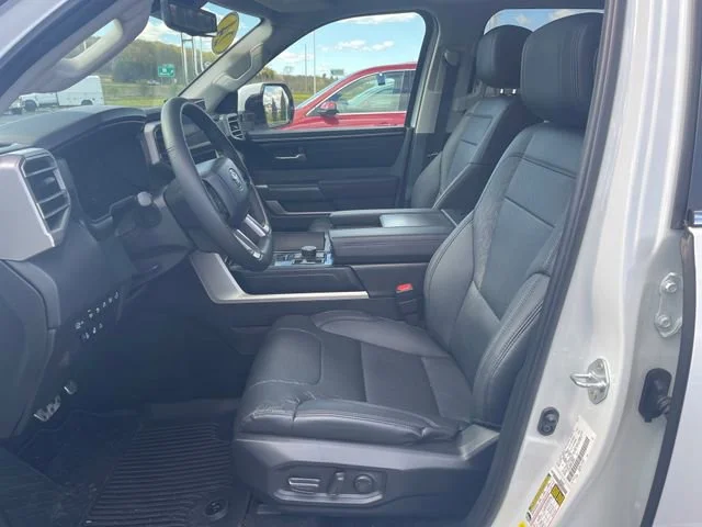 Used 2024 White Toyota SR5 image 11