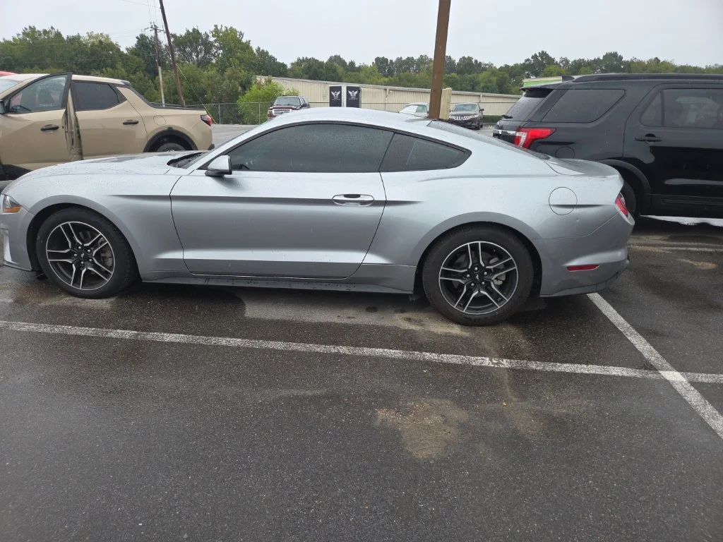 Used 2022 Silver Ford EcoBoost image 8