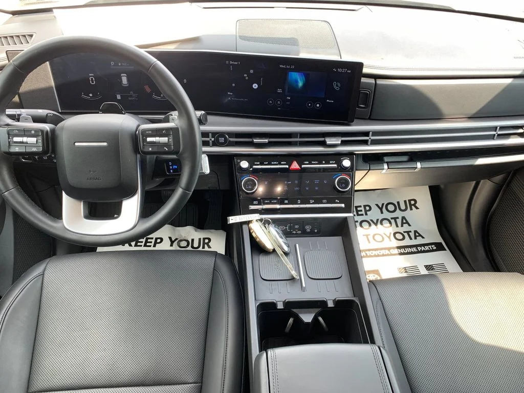 Used 2024 Silver Hyundai XRT image 16