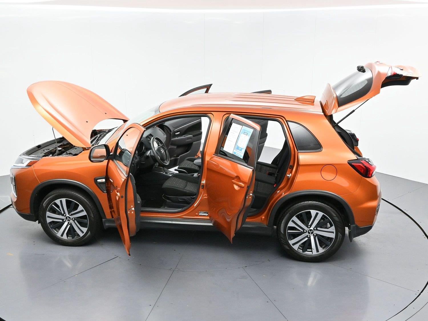 Used 2024 Sunshine Orange Metallic Mitsubishi ES image 38