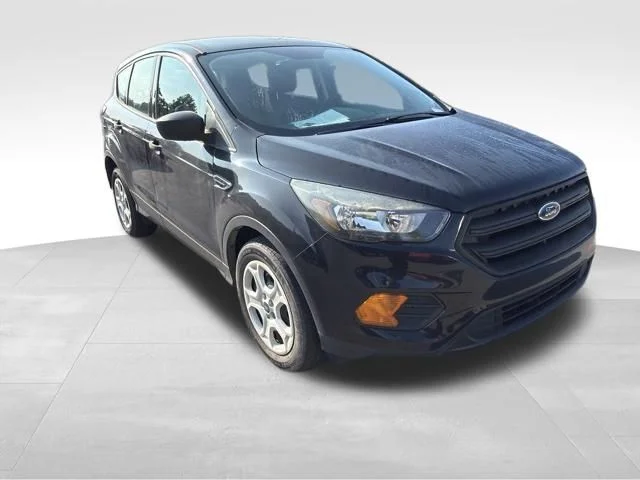 Used 2019 Black Ford S image 2